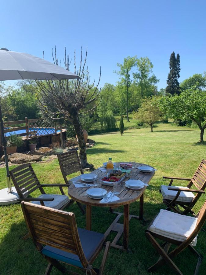 Gites De Verger, Stylish Self Catering Cottages In Sos Exterior photo